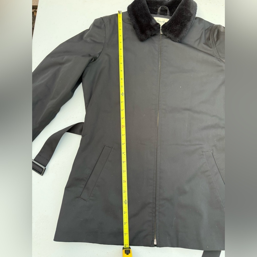 Eddie Bauer women’s black belted jacket with faux fur collar, Size S - Picture 12 of 13
